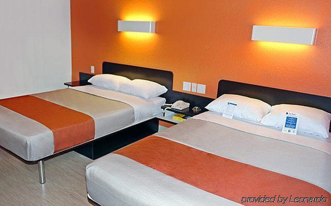 Motel 6 Manteca Ngoại thất bức ảnh