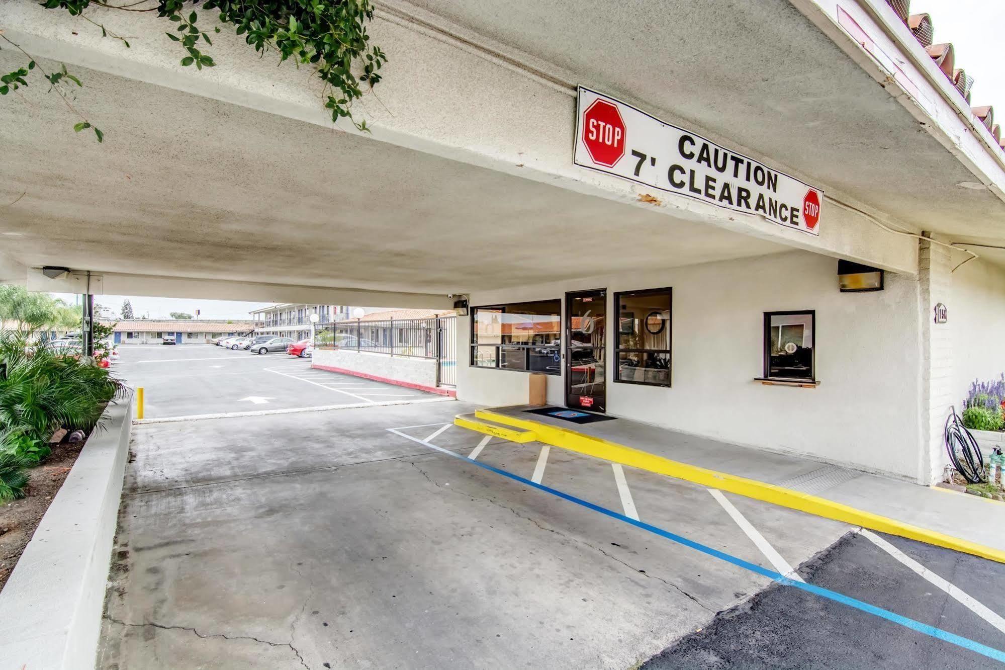 Motel 6 Manteca Ngoại thất bức ảnh