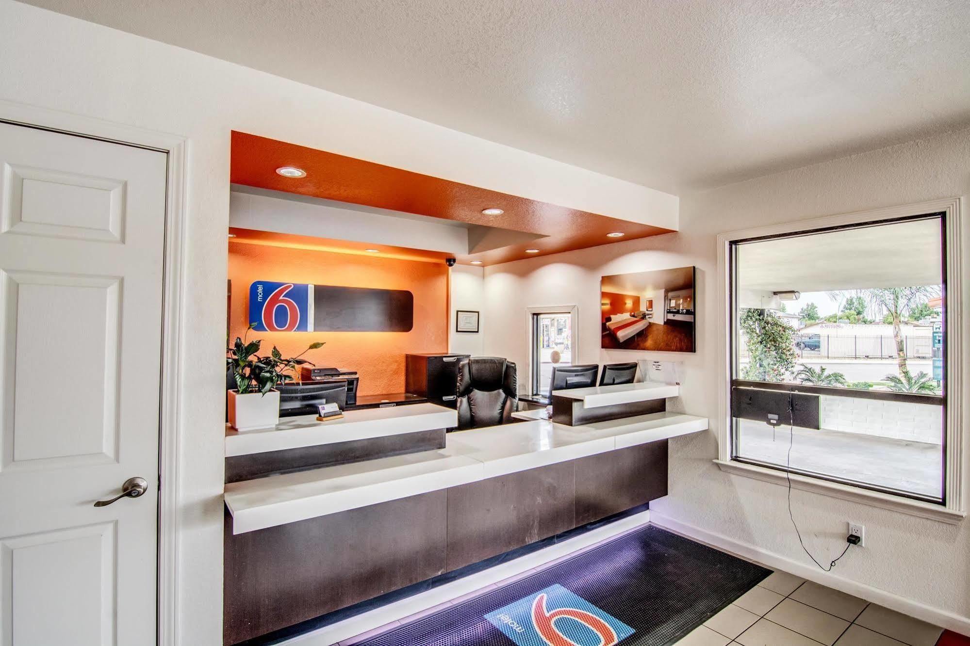 Motel 6 Manteca Ngoại thất bức ảnh