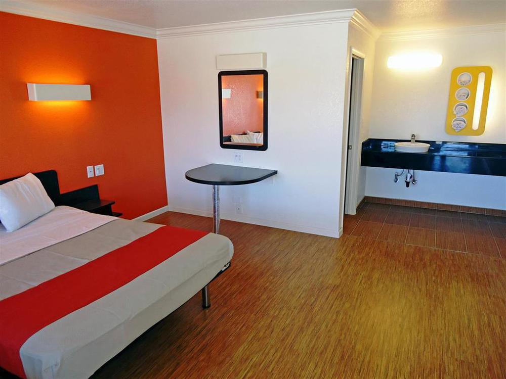 Motel 6 Manteca Phòng bức ảnh
